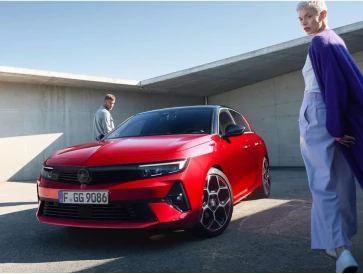 Opel - Astra Hatchback